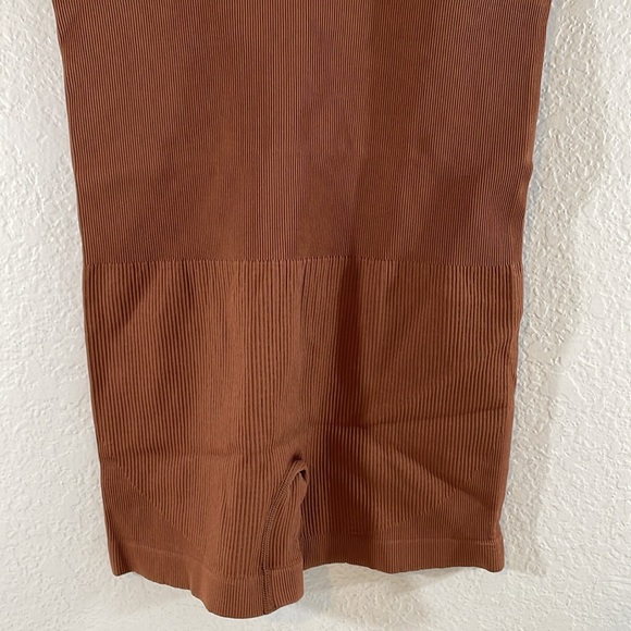 OQQ Women’s Yoga Exercise Romper Spaghetti Strap Sleeveless Brown Size XL NEW XL - Picture 5 of 11